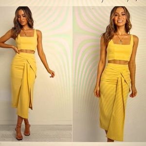 Brand NWT top and bottom size L